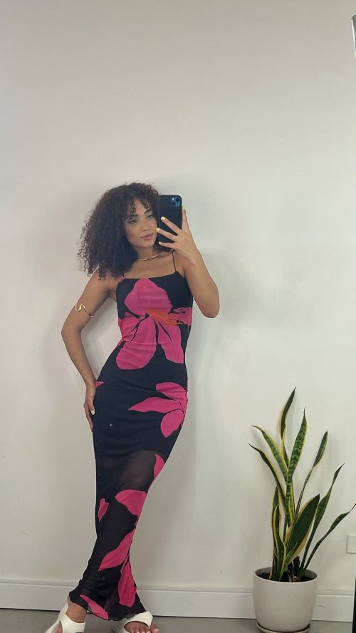 VESTIDO TULE SCANDAL