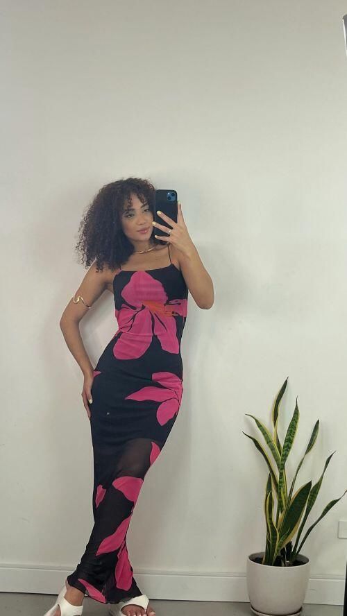 VESTIDO TULE SCANDAL