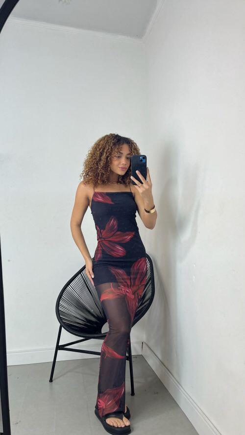 VESTIDO TULE SCANDAL