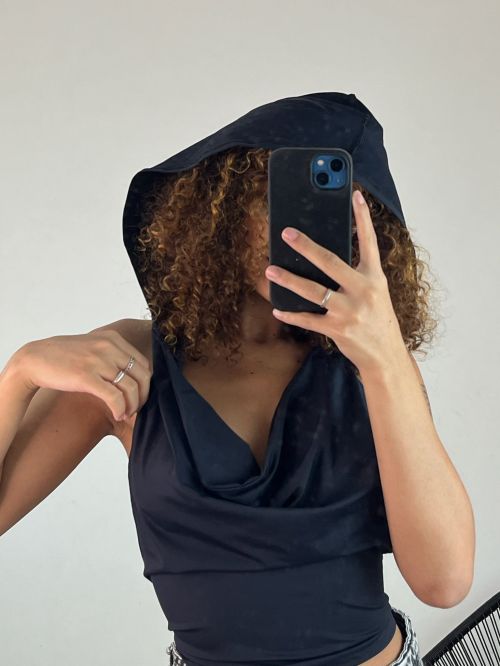 BLUSA GEORGINA CAPUZ