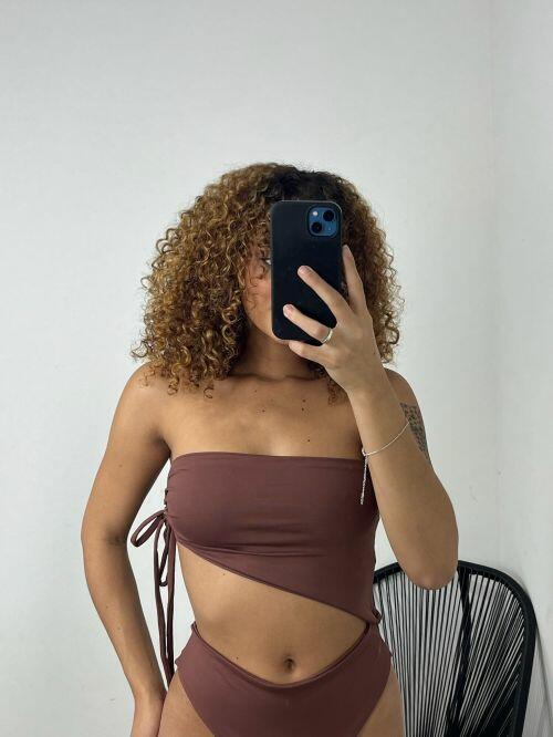 BODY ASSIMETRICO AMARRAÇÃO