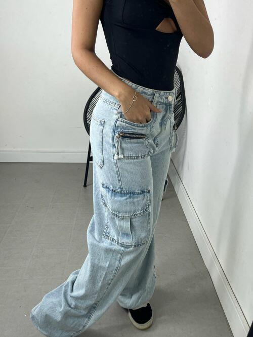 WIDELEG JEANS BOLSO ZÍPER