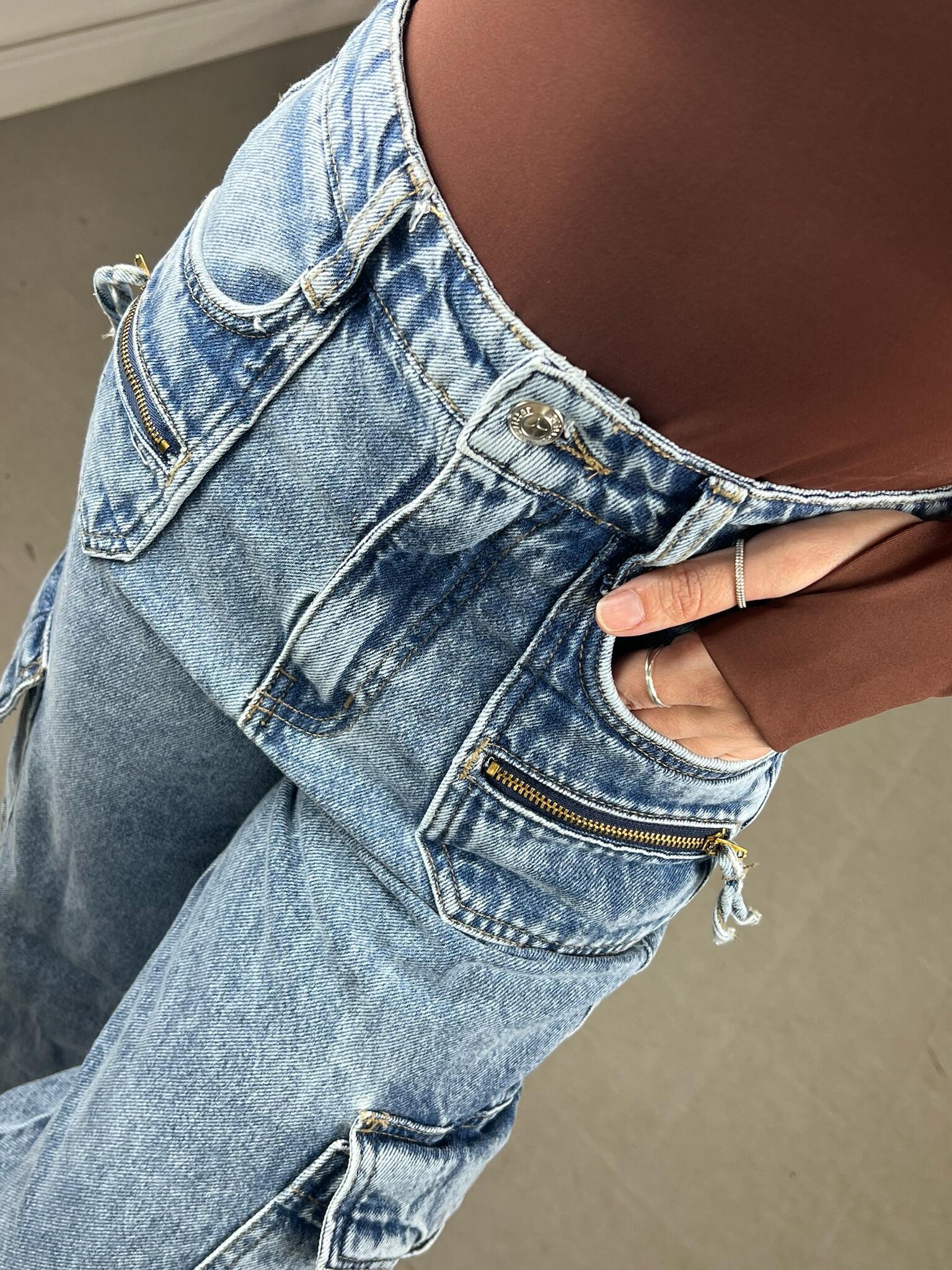 WIDELEG JEANS BOLSO ZÍPER