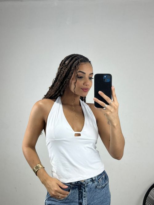 CROPPED MARIAH