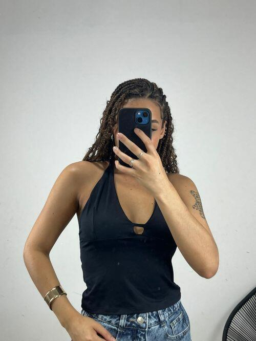 CROPPED MARIAH