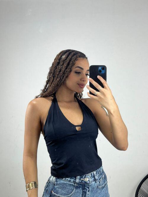 CROPPED MARIAH