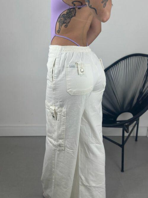 CALÇA WIDELEG AMARRAÇÃO