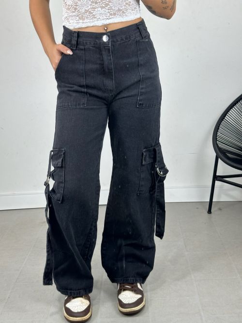 WIDELEG CARGO JEANS BLACKOUT
