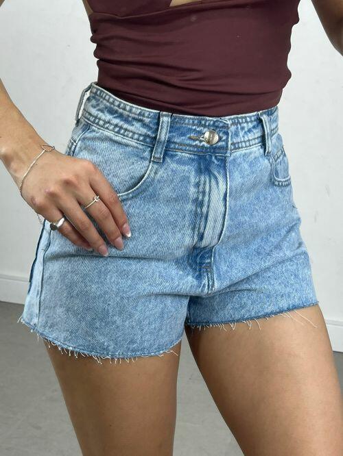 SHORT JEANS BOLSO MARCADO
