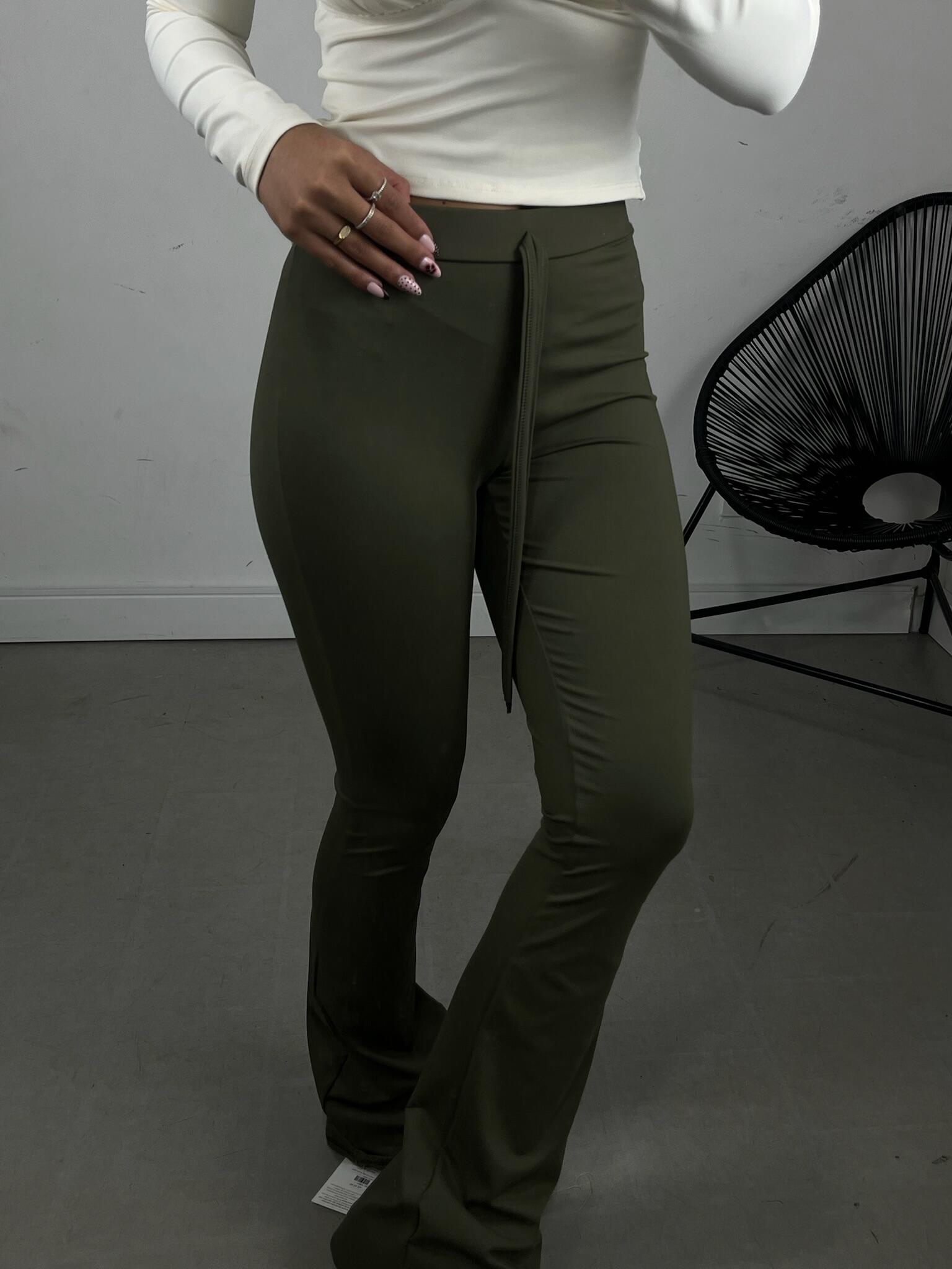 CALÇA FLARE POLIAMIDA