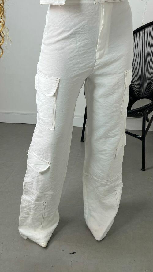 CONJUNTO PANTALONA E COLETE