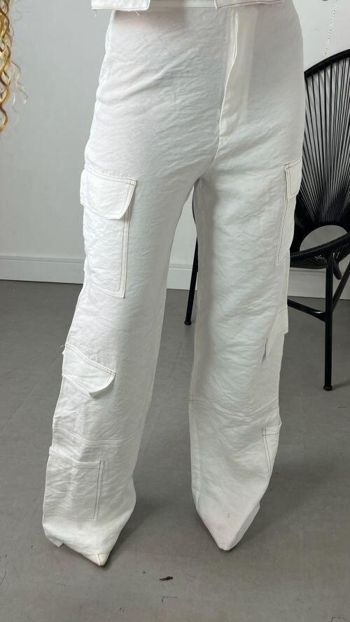 CONJUNTO PANTALONA E COLETE