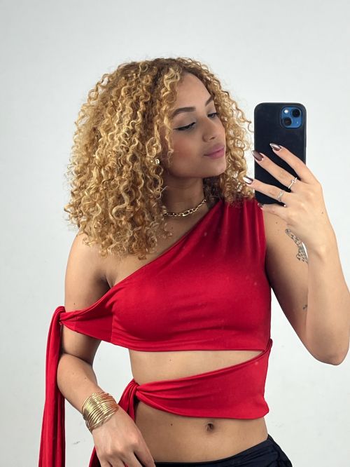 CROPPED AMARRA�AO FENTY