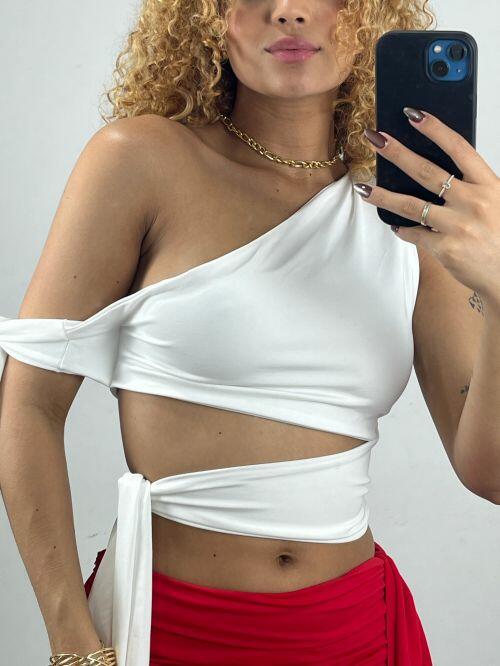 CROPPED AMARRA�AO FENTY