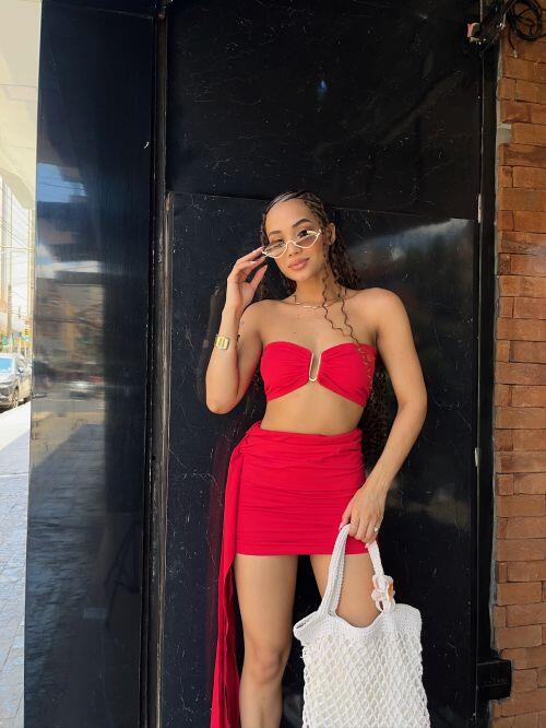 CONJUNTO TOP FIVELA E SAIA DRAPEADA POLIAMIDA