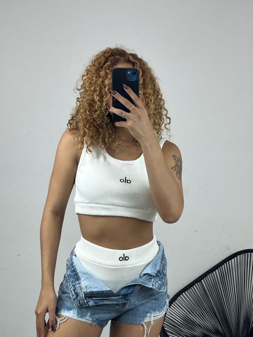 CONJUNTO TOP E HOTPANT CANELADO ALO