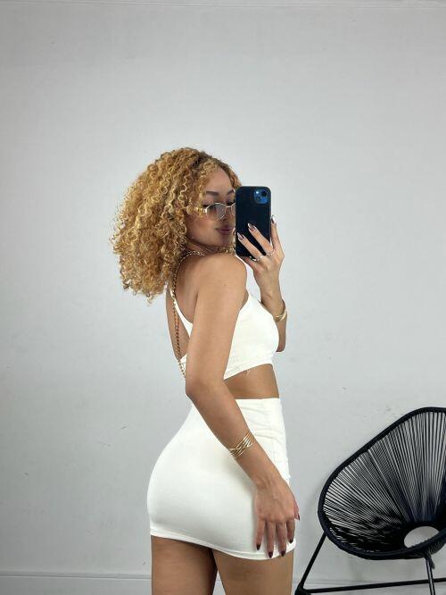 VESTIDO CURTO RECORTES MARTINA