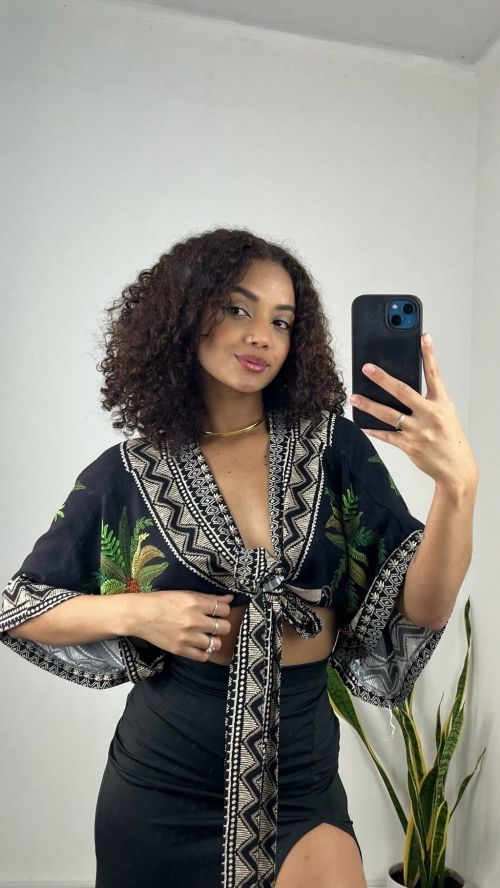 CROPPED MORCEGO ESTAMPADO