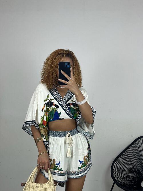 CROPPED MORCEGO ESTAMPADO