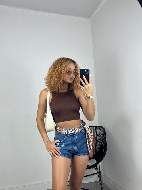 SHORT MOM DESFIADO