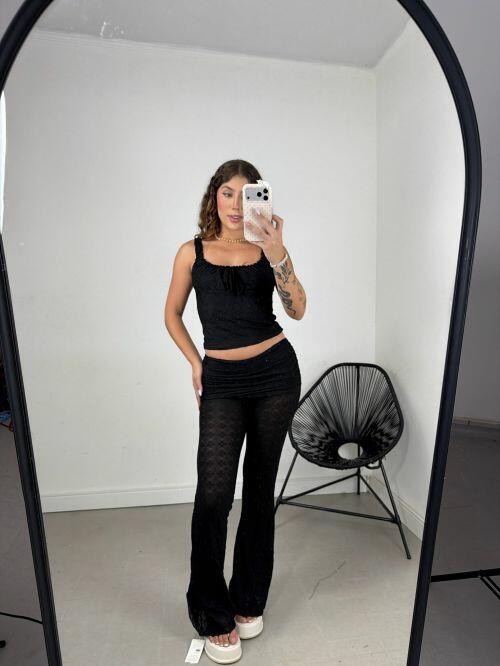 CALÇA NARCISA FLARE RENDA