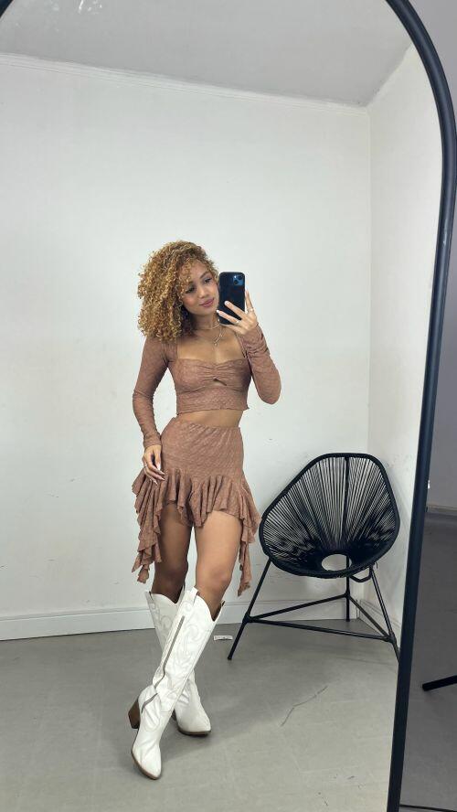 CONJUNTO JASMIM RENDA CROPPED E SAIA