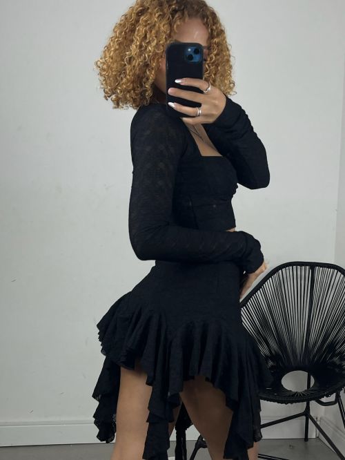 CONJUNTO JASMIM RENDA CROPPED E SAIA