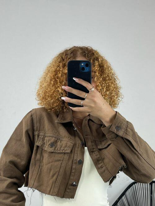 JAQUETA CROPPED BARRA FIO