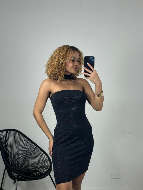 VESTIDO FRENTE UNICA STRASS