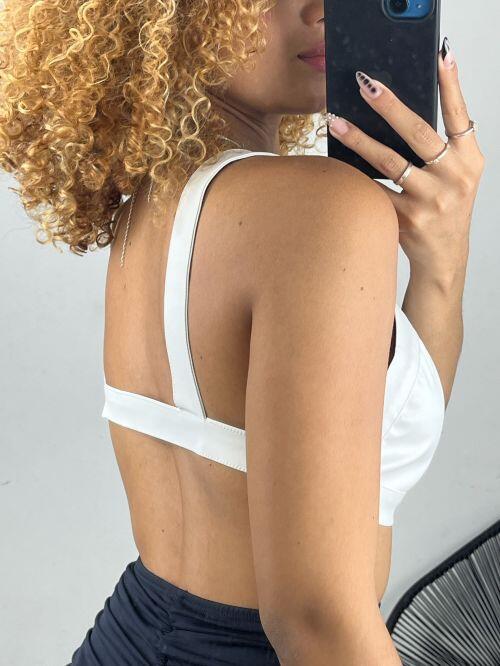 TOP ERIKA SUTIÃ COURINO