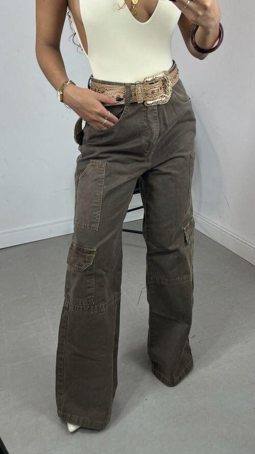 CALÇA WIDE CARGO MARROM