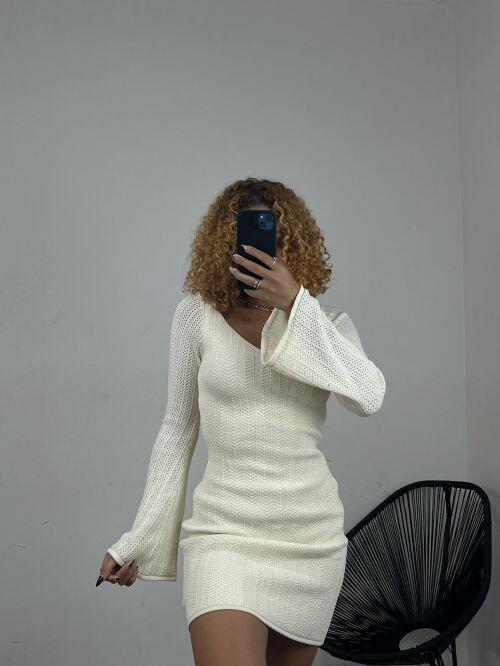 VESTIDO CURTO TRICOT MODAL