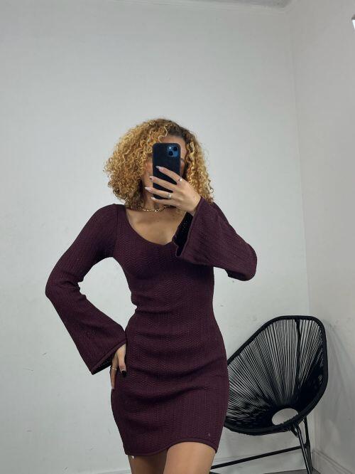 VESTIDO CURTO TRICOT MODAL