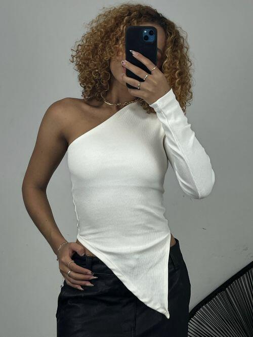 BLUSA ASSIMETRICA NULA MANGA