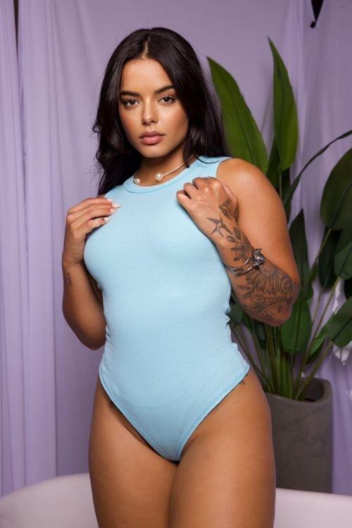 BODY RIBANA MANUELLA