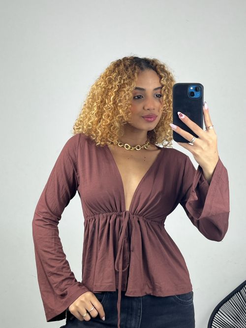 CROPPED LIAH MANGA FLARE
