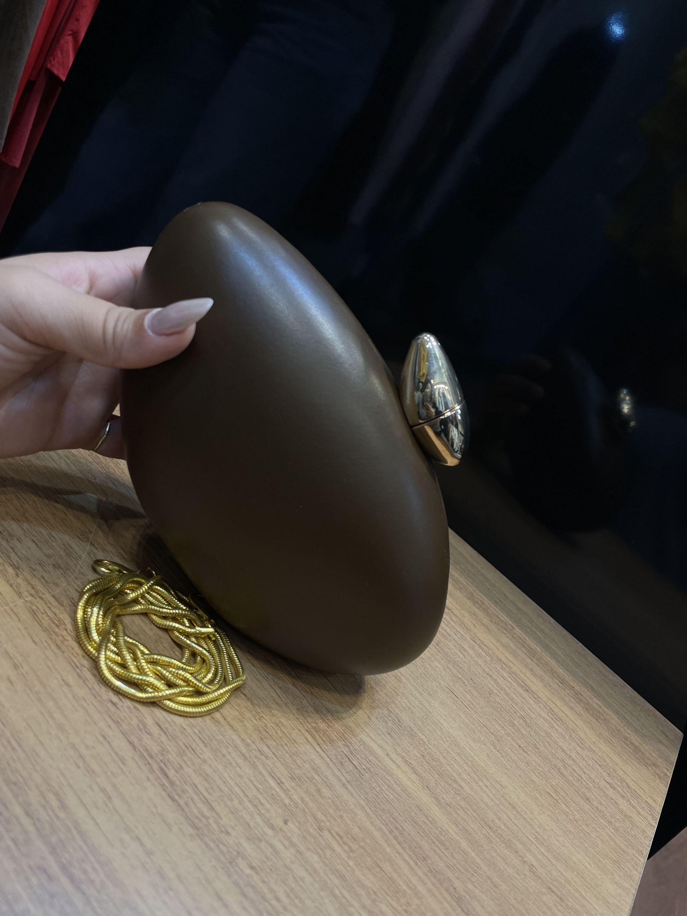 BOLSA CLUTCH OVAL