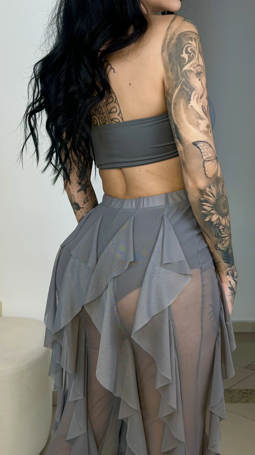 CALÇA NAIA TULE