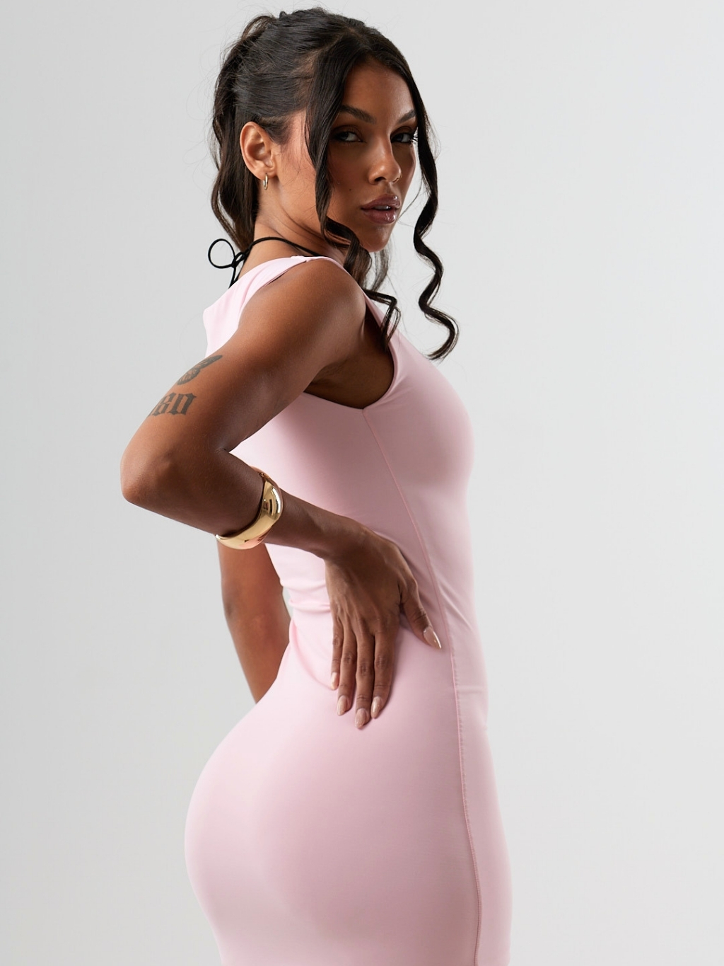 VESTIDO DECOTE CANOA POLIAMIDA
