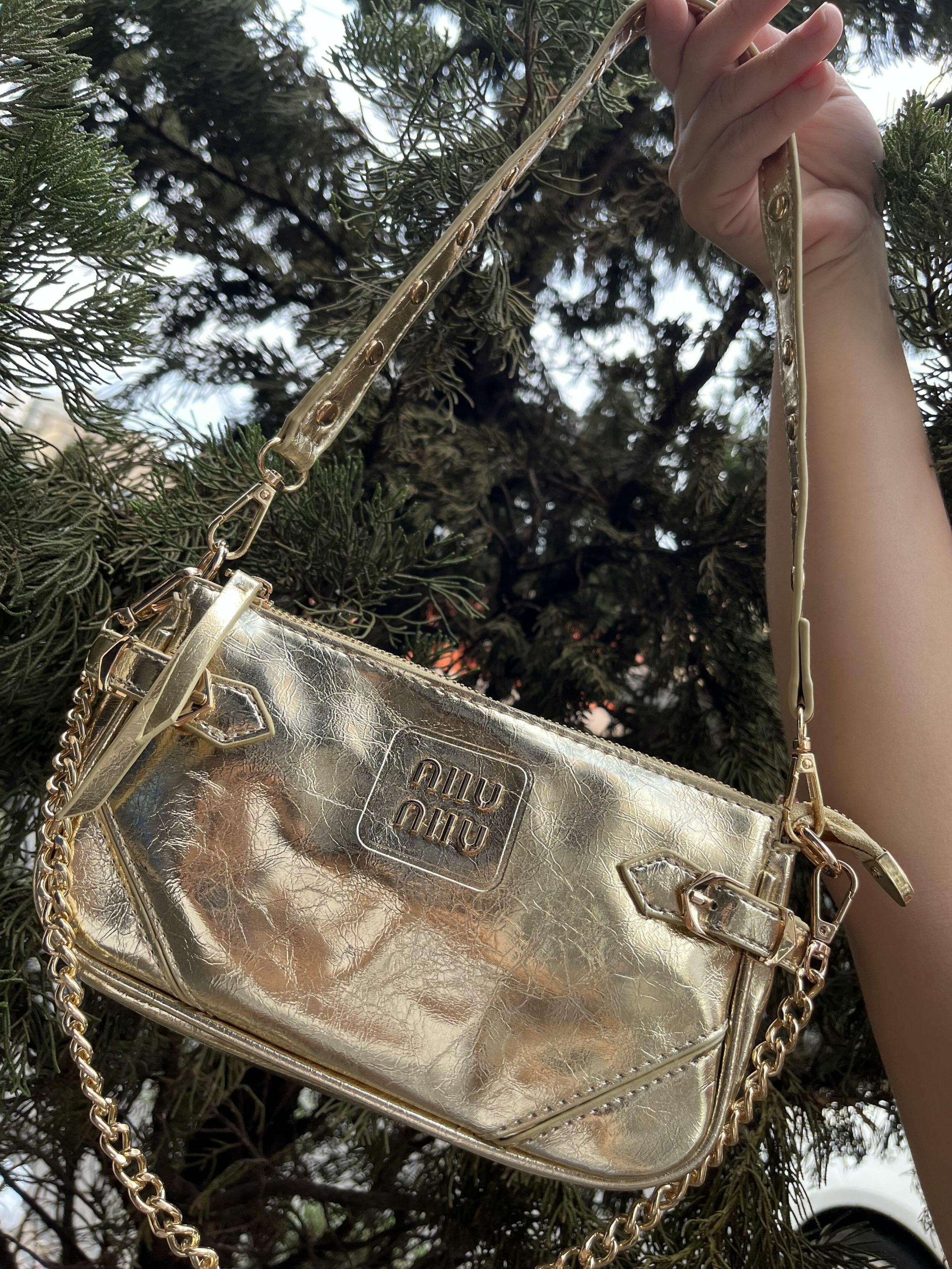 BOLSA 3 ALÇAS FIVELA TACHINHAS