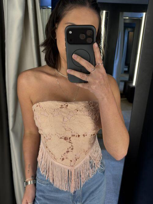 CROPPED RENDA BICO FRANJA