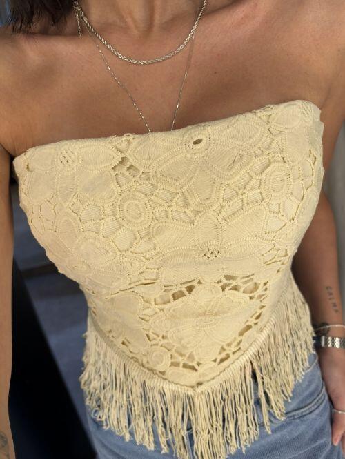 CROPPED RENDA BICO FRANJA