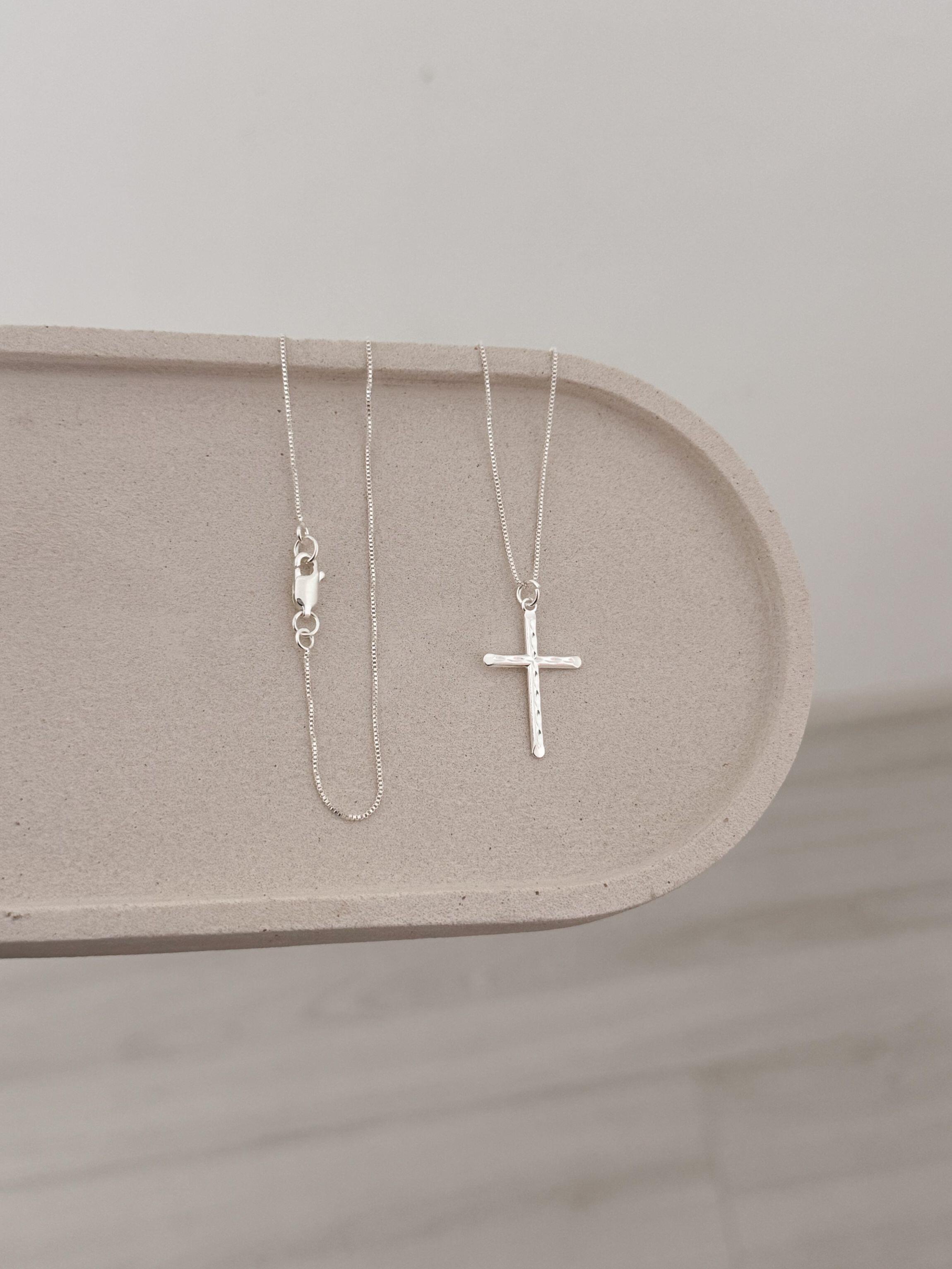 Colar masculino Cruz diamantada - Prata cod1527
