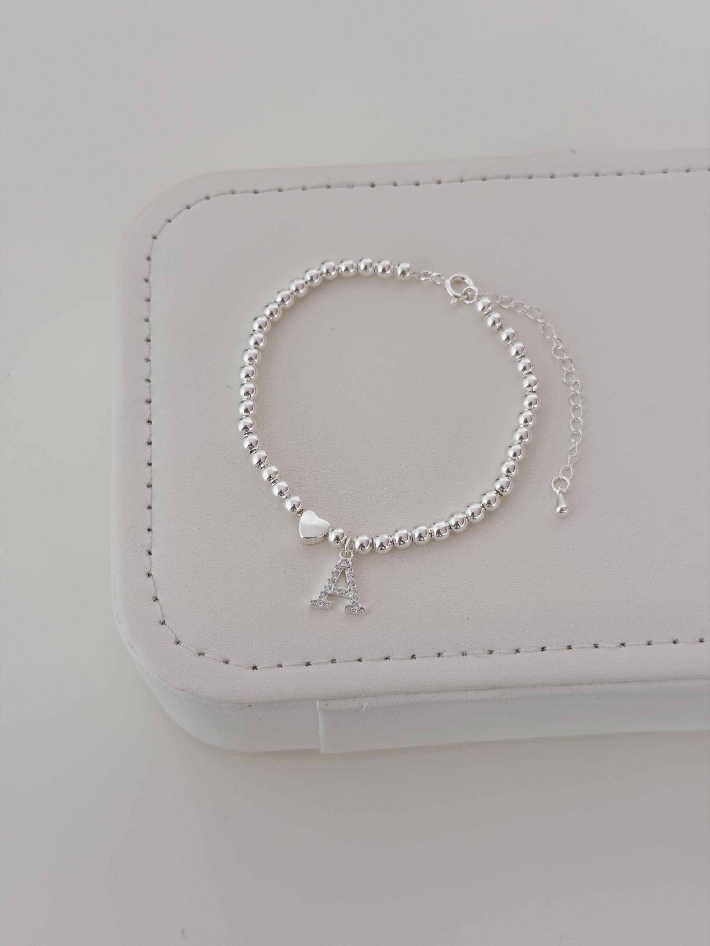 Pulseira bolinhas iniciais mini coração - Prata