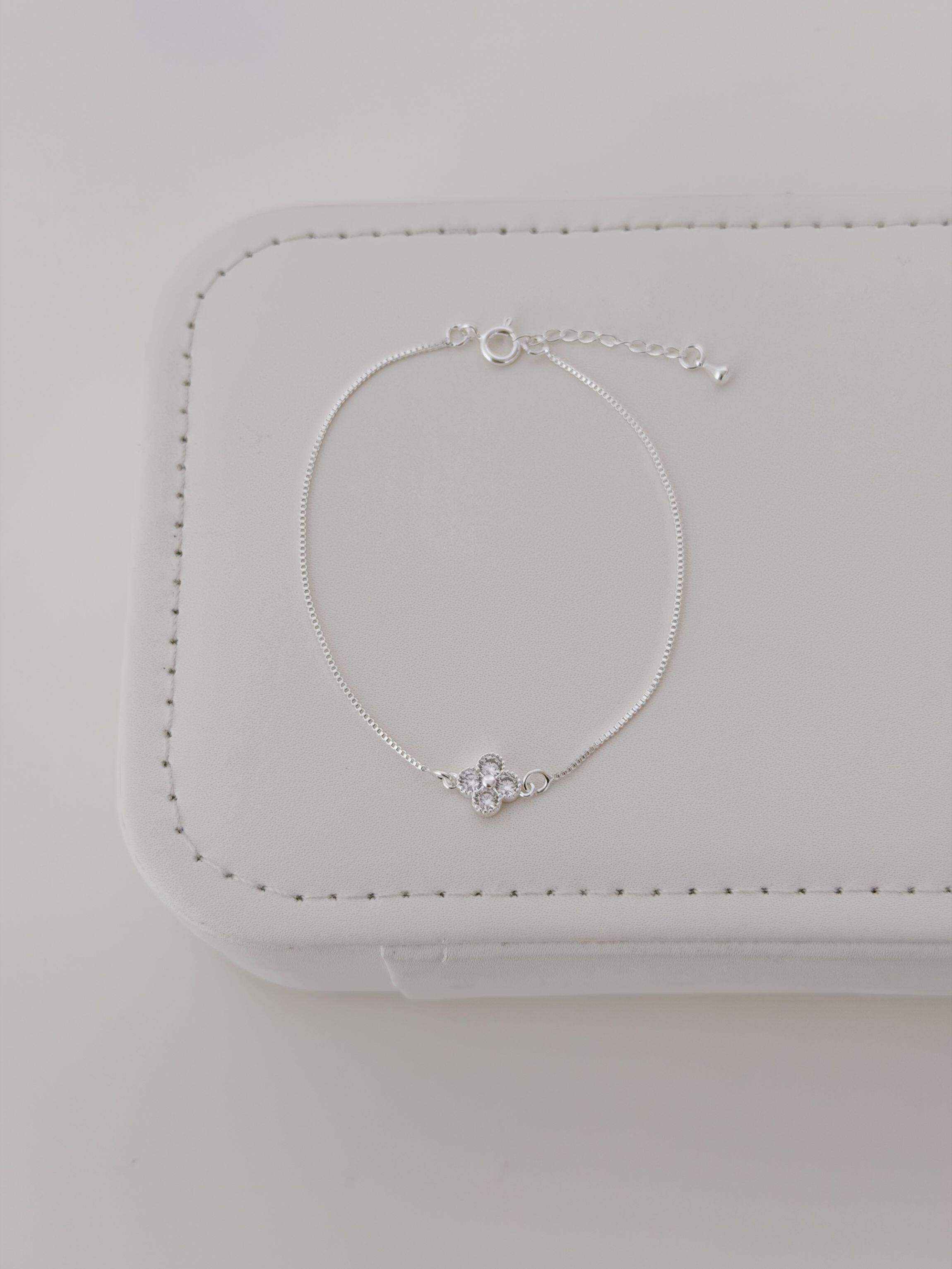 Pulseira trevo zircônias - Prata cod1961