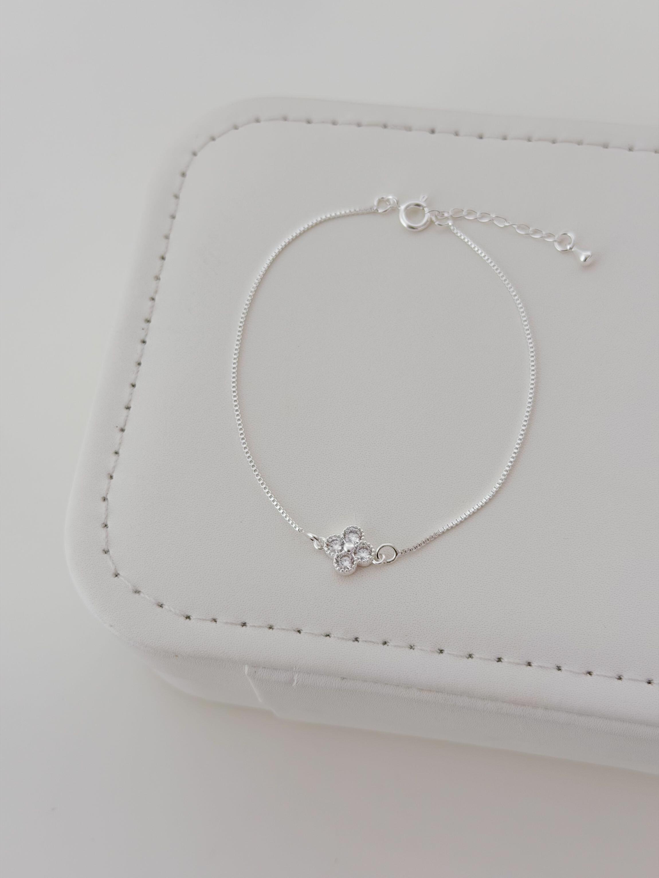 Pulseira trevo zircônias - Prata cod1961