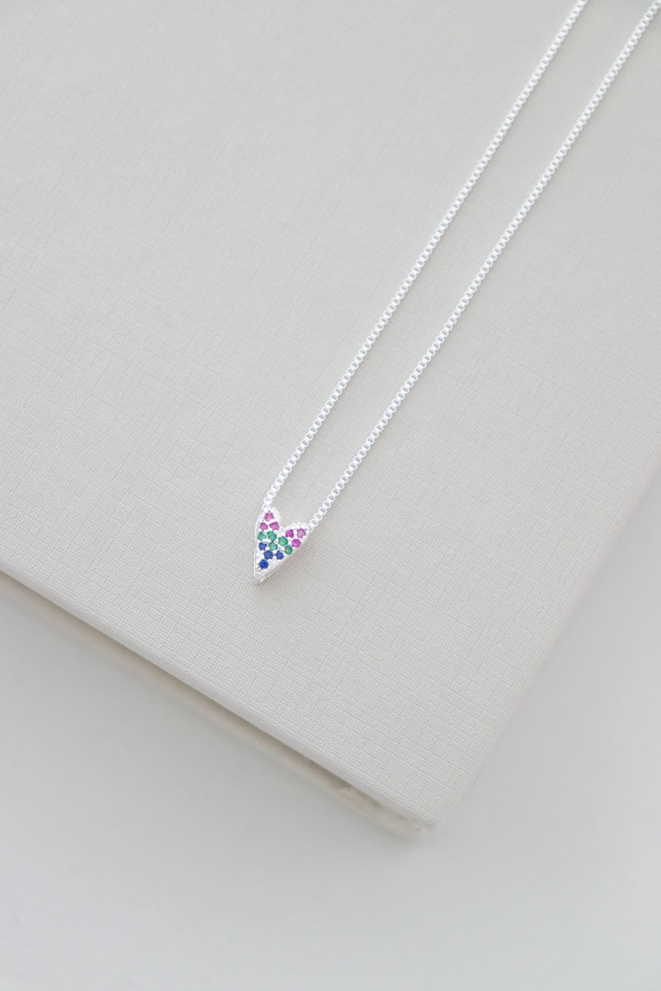 Colar mini coração passante colors - Prata cod1645