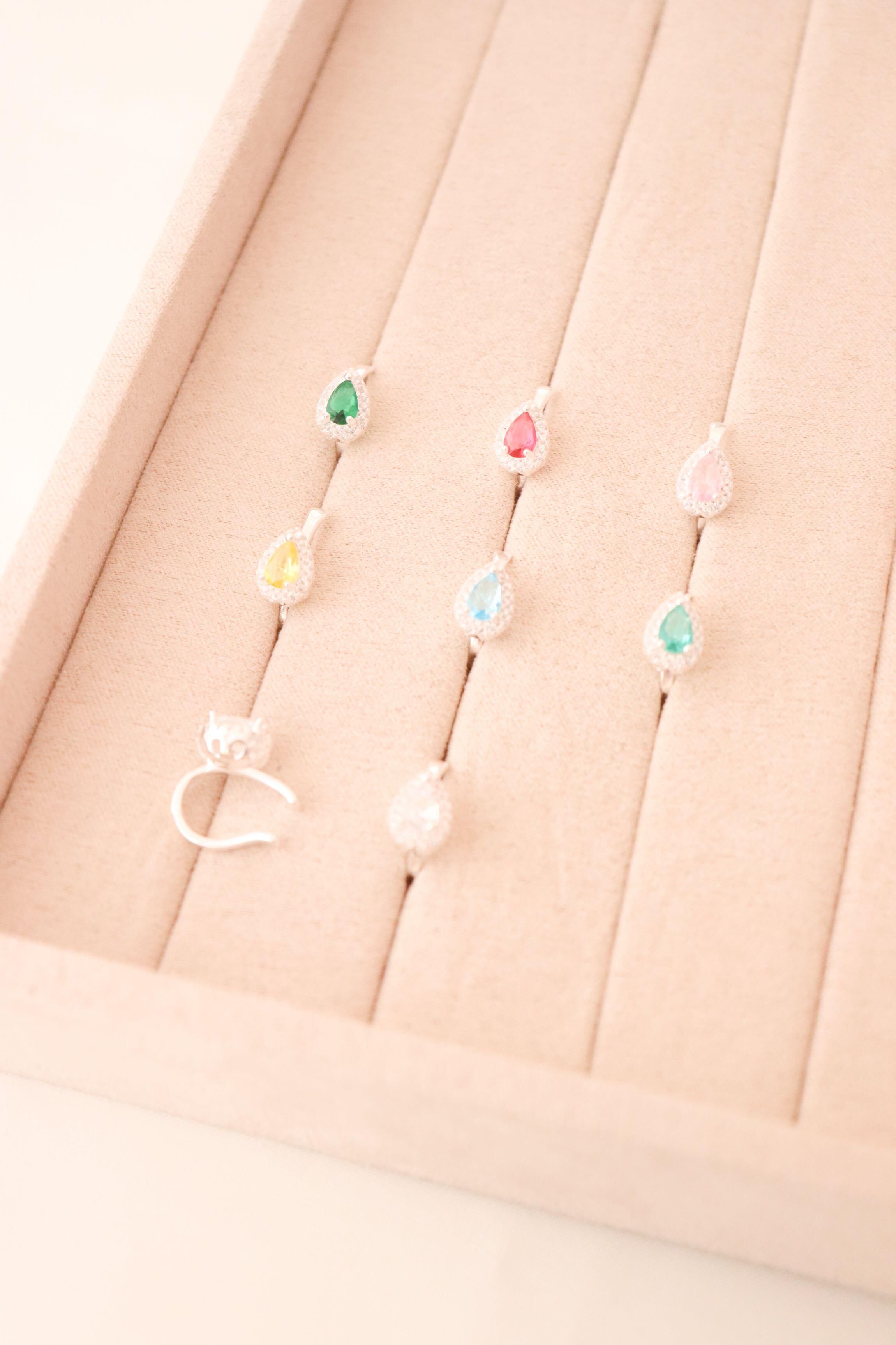 Piercing fake gota cravejada - Prata cod061
