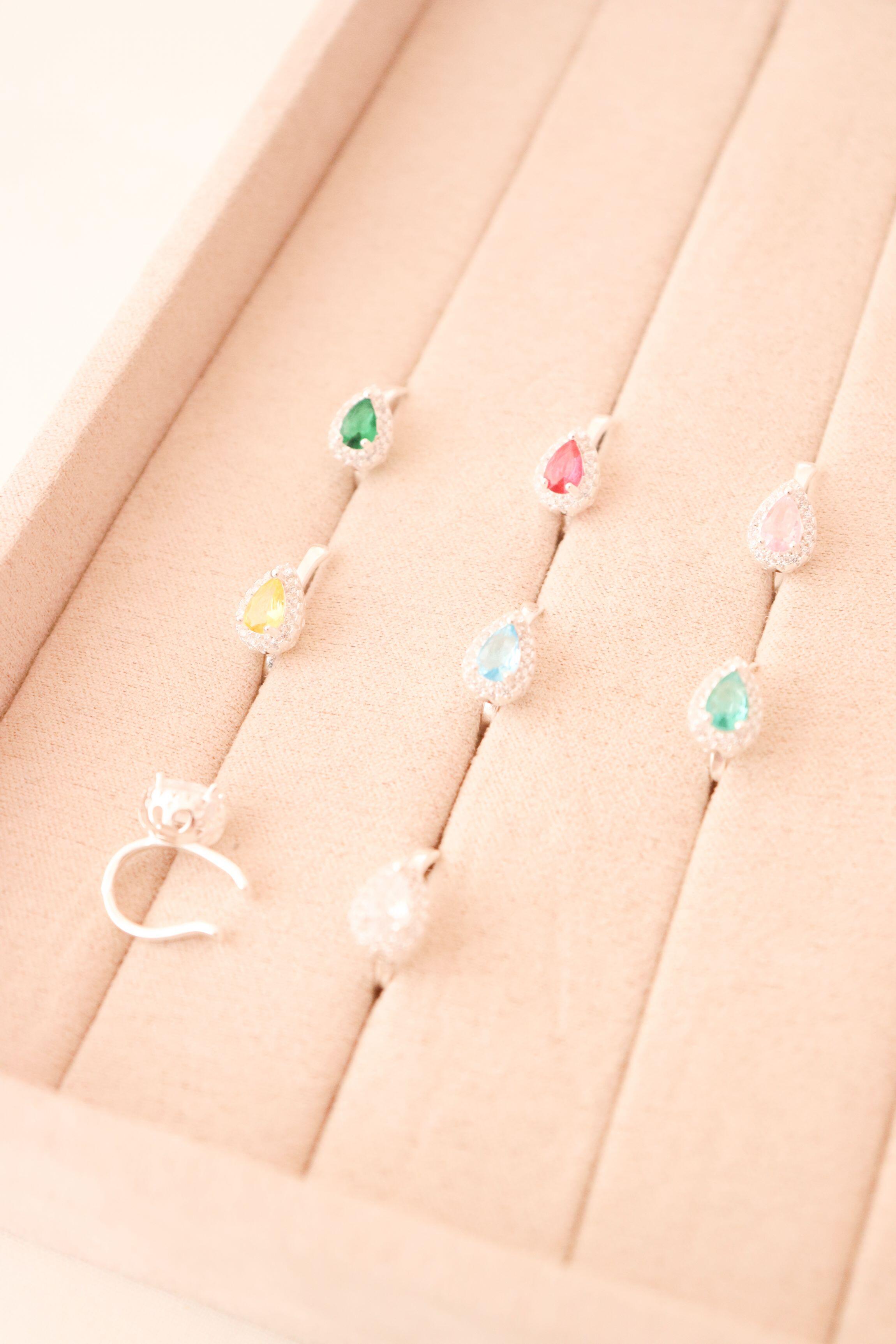Piercing fake gota cravejada - Prata cod061