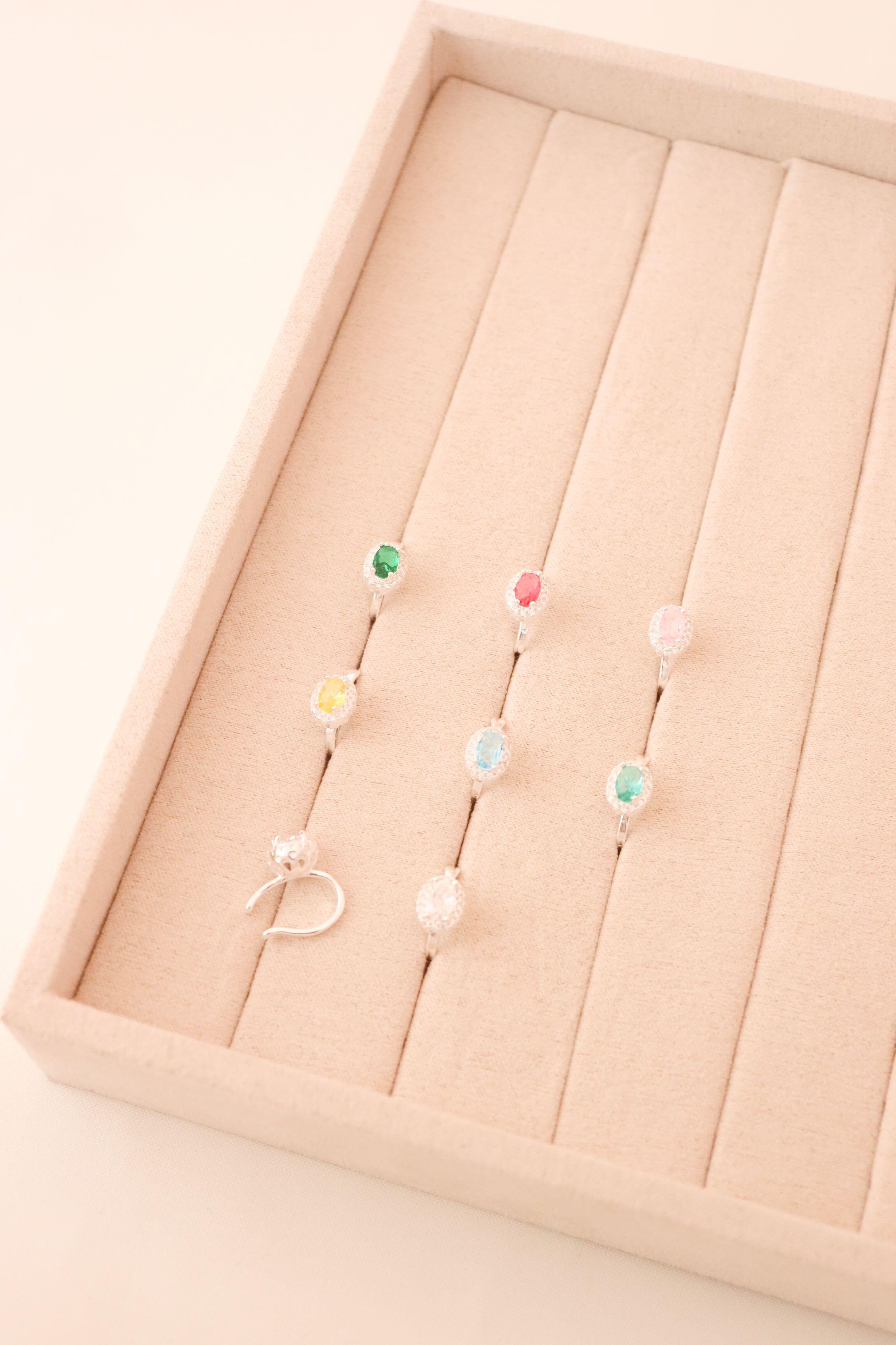 Piercing fake oval cravejado - Prata cod084